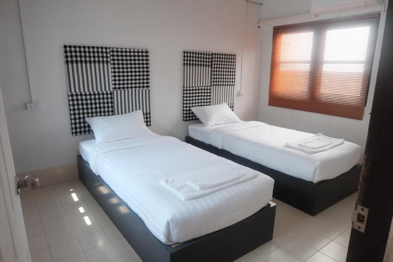 Eden Hotel Bangsean Ban Laem Thaen Екстериор снимка